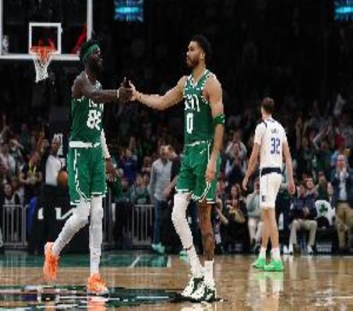 明日綠軍大戰(zhàn)騎士塔圖姆可以出戰(zhàn)全隊只有武切維奇一人缺席