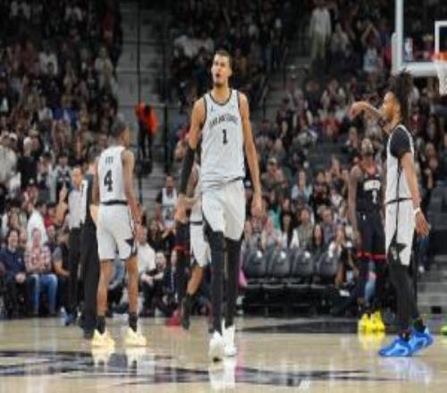 文班：我們顯然很出色但只有季后賽可以驗(yàn)證我們有多強(qiáng)！