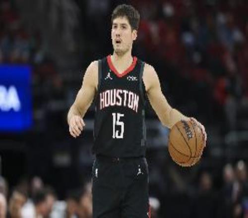 填滿數(shù)據(jù)欄！謝潑德15中6拿到17分3板3助1斷1帽4次失誤有點(diǎn)多