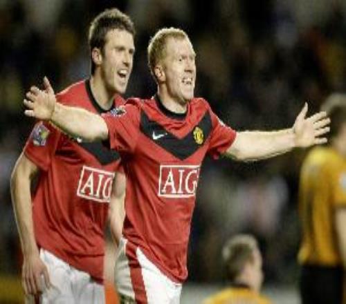 電訊報：曼聯名宿在媒體互相攻擊，以賺取流量和保持熱度