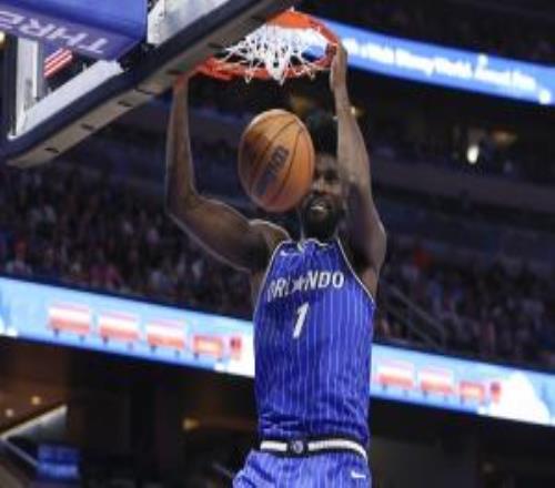 本季1500萬(wàn)場(chǎng)均2.6分！魔術(shù)和艾薩克修改合同下賽季保障金額有變