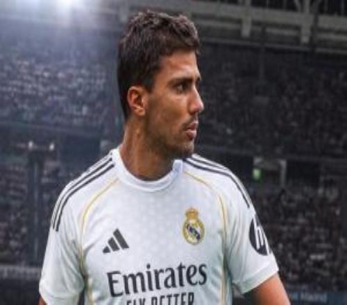 與阿斯報道相反!英媒:羅德里是皇馬首要目標,托納利至少8000萬