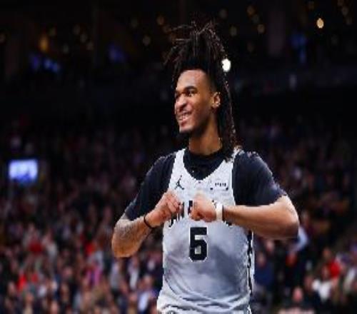 攻防一體！卡斯?fàn)?3投7中&罰球7中6得23分3板5助正負(fù)值+19