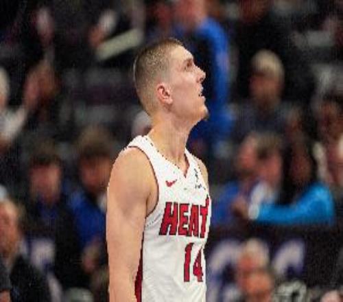 哈克斯：希羅復(fù)出之后狀態(tài)絲毫沒有下滑就像從未缺席似的