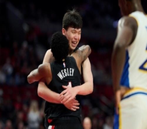 隊(duì)記：楊瀚森平常機(jī)會(huì)不多有韋斯利這樣默契的隊(duì)友能讓他更適應(yīng)