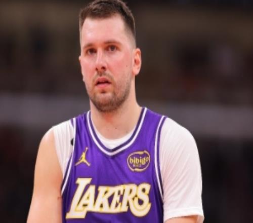 名記：東契奇證實自己與未婚妻分手并在爭奪兩個女兒監(jiān)護權(quán)