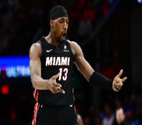 全場拿多少阿德巴約半場24中13轟43分5板首節(jié)狂砍31分