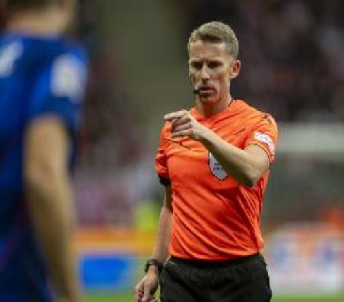 同規(guī)不同罰！TA詳解英超與歐冠判罰尺度為何差別如此之大