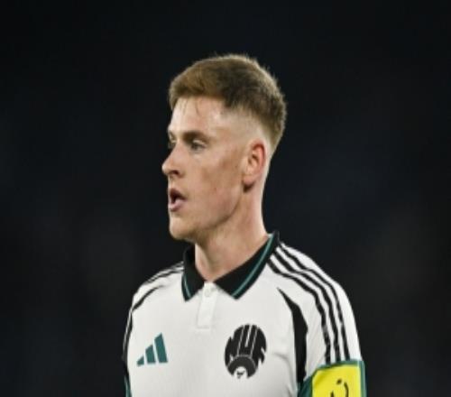 戈登10球+巴恩斯6球，歐冠首次有同隊兩名英格蘭球員合計打進(jìn)16球