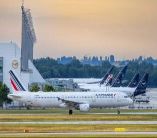 豪華且舒適！法國隊世界杯期間飛行保障：環(huán)境安靜寬敞、自帶大廚