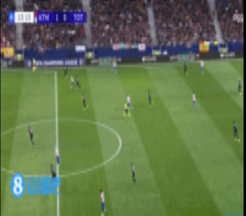 再送大禮！范德芬滑倒送禮，格列茲曼破門，馬競20領(lǐng)先熱刺