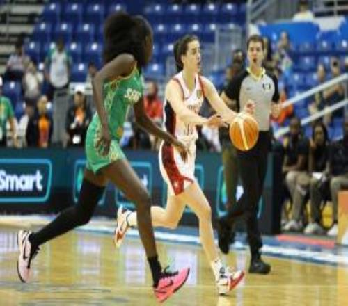 克拉克美國(guó)女籃首秀替補(bǔ)砍17分12助一數(shù)據(jù)僅次于王思雨排歷史第2