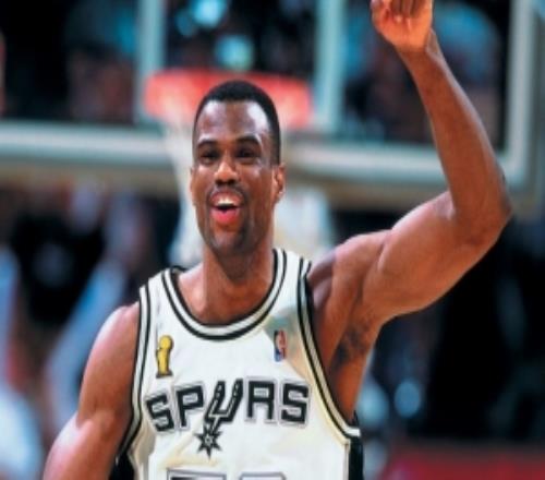 “這么刷簡直讓對手看上去像一群弱智”