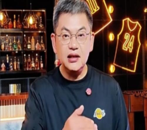 蘇群：詹姆斯傷愈后有點感覺湖人已成東里的球隊他今夏回騎士