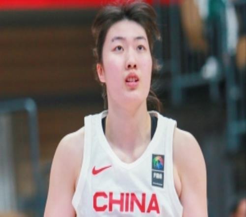 准且全面！罗欣棫半场3记三分球拿下9分2板4助2断正负值+16最高