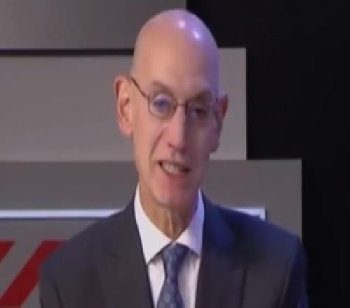 萧华：瀚森时间不多但他在中国是绝对大腕中国篮球热度不降反增