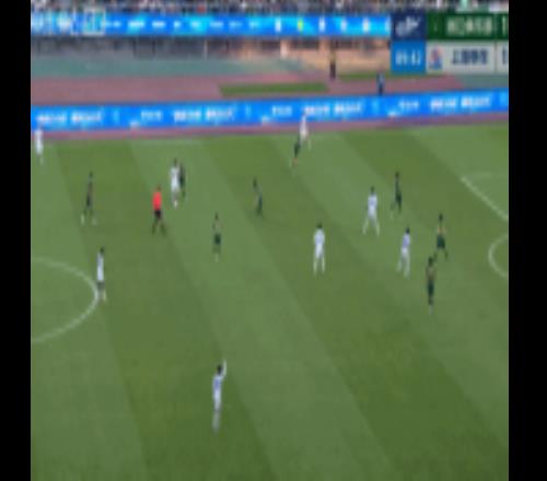 楊皓宇54分鐘替補(bǔ)吳曦登場(chǎng)，錯(cuò)失空位良機(jī)+假摔兩黃變一紅被罰下