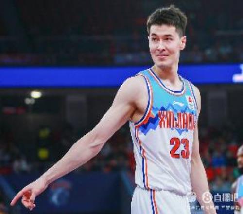 太穩(wěn)了！阿不都沙拉木半場(chǎng)5中5超高效拿下10分5板1助