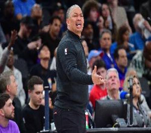 泰伦卢：我们自己打得确实不好国王的表现无疑完胜我们