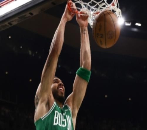 塔圖姆：從去年5月到今沒人比我做過(guò)更多的提踵訓(xùn)練現(xiàn)在隔天就練