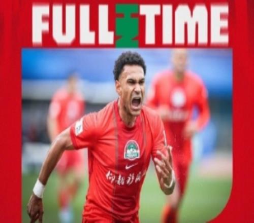 河南俱乐部彩陶坊21云南玉昆姆布拉首球、纳萨里奥造乌龙