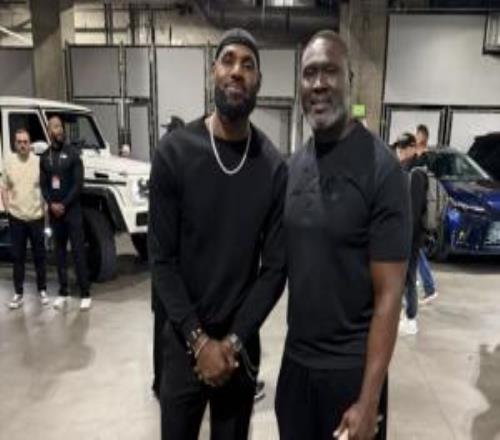 讓詹姆斯看起來很小只阿杜蒂耶羅父親曬照：我和GOAT