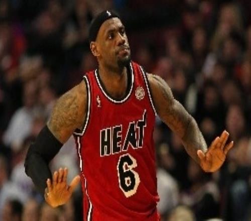 各隊(duì)連場(chǎng)20+第一都是誰(shuí)SGA領(lǐng)銜現(xiàn)役9人077在列老詹兩度上榜