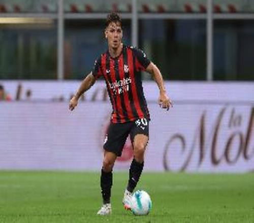 意天空預(yù)測拉齊奧vs米蘭：亞沙里替代拉比奧特，埃斯圖皮尼安首發(fā)