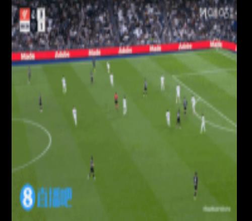 神仙球！居萊爾后場位置超遠距離吊射破門，驚呆眾人