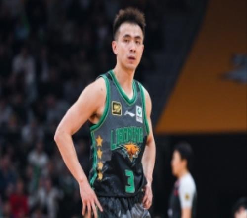 媒體人：遼寧大勝?gòu)V東有種賽季初他們贏下廣廈那場(chǎng)比賽的感覺(jué)