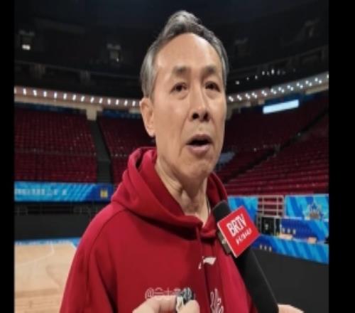 许利民：打福建赵睿会随队曾凡博还在康复具体回来时间不好说