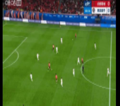 錯(cuò)失絕佳良機(jī)！王子銘右路橫傳，韓鵬飛面對(duì)超大空門沒踢上球