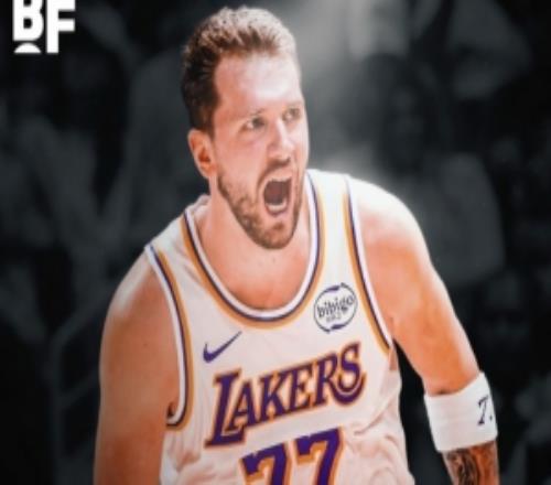 暴走模式！與未婚妻分手以來東契奇近5場(chǎng)場(chǎng)均轟38.2分9.8板8.4助