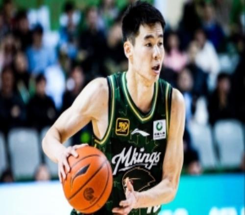 不让打了吗开局1分钟郭昊文&赵柏清冲突双双被换下再未上场