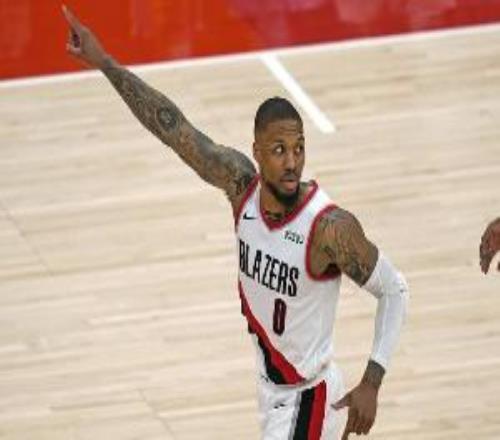 利拉德：我计划以开拓者球员的身份退役目前还没有具体时间表