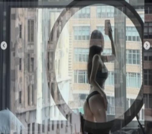 這就是攝影的藝術(shù)！《劍星》體模申才恩曬自拍：