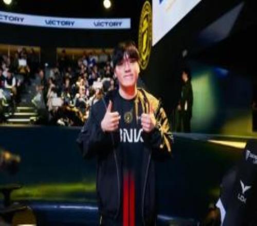 怎么認(rèn)識的Kellin：剛出道就和GALA很親近，Xun游走路線和團(tuán)戰(zhàn)站位很好