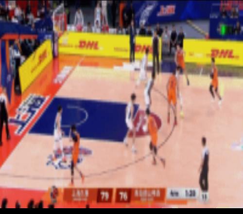 NBA級別外援！洛夫頓內(nèi)線連續(xù)坐打2球個人連得5分基本殺死比賽