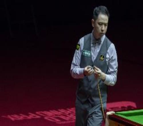 肖國(guó)棟53戰(zhàn)勝本默滕斯，晉級(jí)斯諾克世界公開賽64強(qiáng)