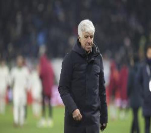 加斯佩里尼：我已經(jīng)回看韋斯利染紅的瞬間了，這是個(gè)沉重的判罰