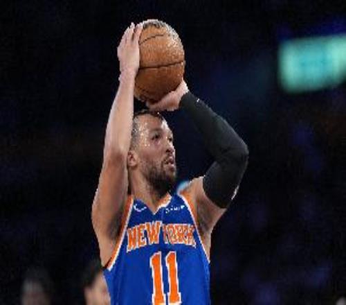 帶隊(duì)逆轉(zhuǎn)！布倫森20中9拿下30分1板9助2斷1帽首節(jié)獨(dú)得13分