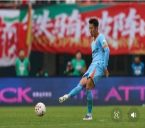 徐新社媒：走出舒适圈需要很大勇气与决心，踢真正的足球才有未来