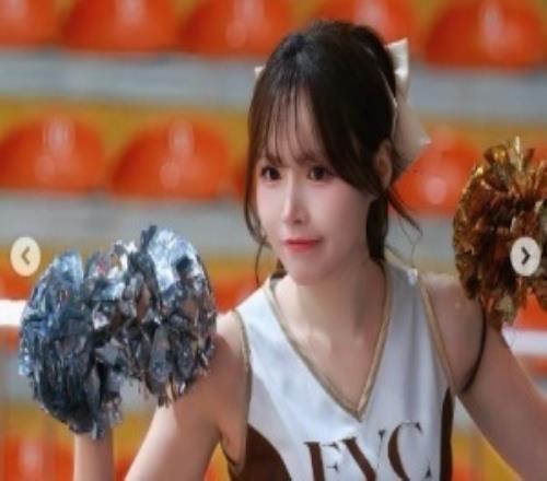 T1這招太狠了Oner姐姐曬照：最近的活動返圖