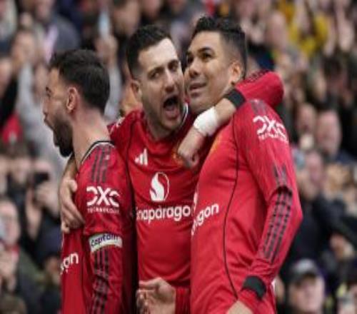 曼聯(lián)31維拉B費(fèi)助攻雙響破小貝紀(jì)錄卡塞米羅庫(kù)尼亞舍什科破門(mén)