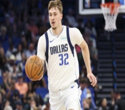 弗拉格躋身“青少年1000+250+250”俱樂部比肩科比詹姆斯東契奇