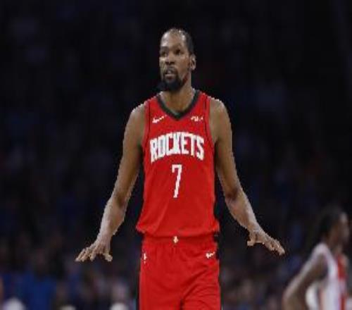 KD7失誤！雷迪克：下半場(chǎng)防守非常好成功限制了KD持球并制造失誤