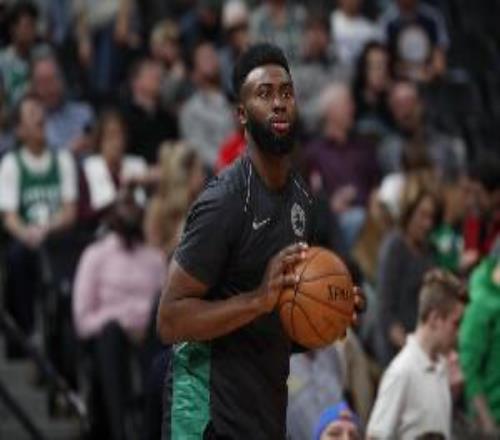 杰倫布朗：19年想申請(qǐng)交易麥迪勸我留下他預(yù)言的一切都成真了