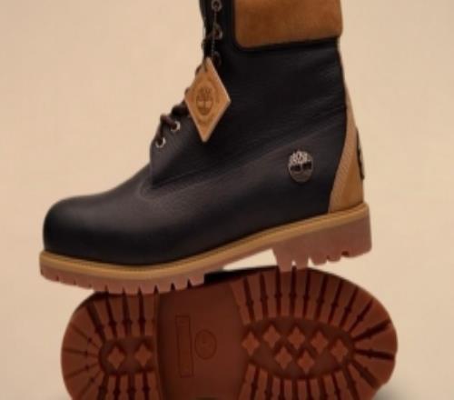 牌面！添柏岚晒出为库里制作1of1靴子的过程！