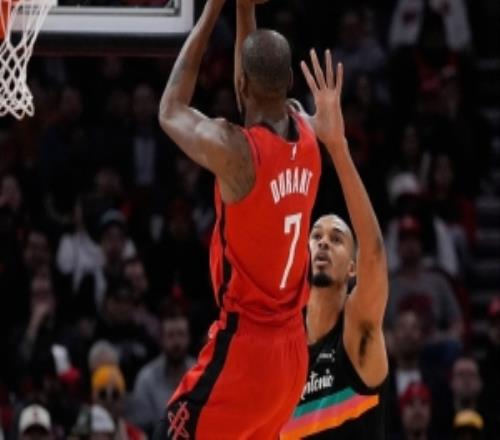 VS强队表现脱节KD：只是投不进球脱节的球队打不出这样的防守