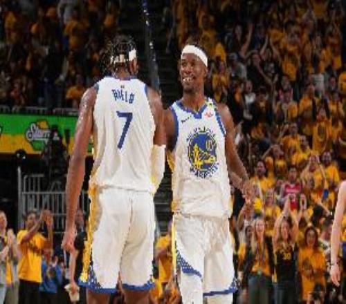 好基友！想希尔德吗巴特勒：是啊更衣室都比以前安静了一点